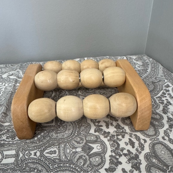 GAIAM Natural Wood Roller Massager - Picture 4 of 6